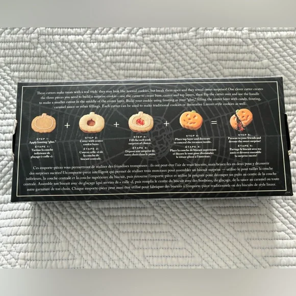 Williams-Sonoma Halloween 3-IN-1 Surprise Cookie Cutters - Picture 4 of 4